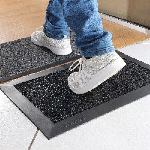 Tapete Sanitizante Preto 70cmx100cm - Kapazi