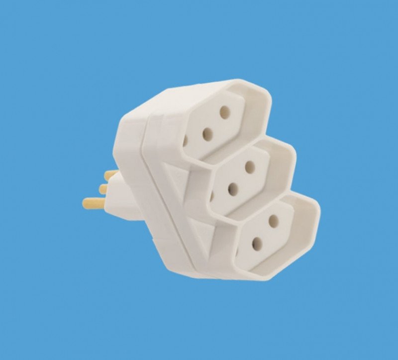 Plug 2P+T 3 Saídas 10A/250V Cinza Sobrepor - Fame