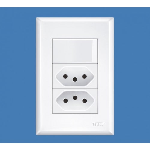 Interruptor Simples +2 Tomadas 2p+T 10a 3533 - Fame